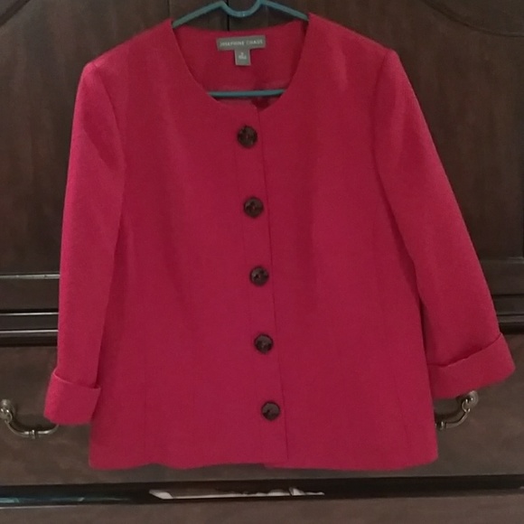 Adorable red jacket - Picture 1 of 3